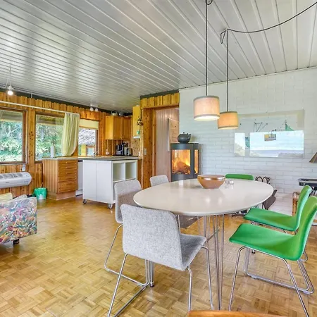 Ingeborg - 100m To The Fjord By Interhome 別荘
